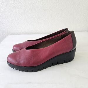 Wonders Fly Classic Leather Wedge Pumps Loafer Burgundy Size 39 Or US 9
